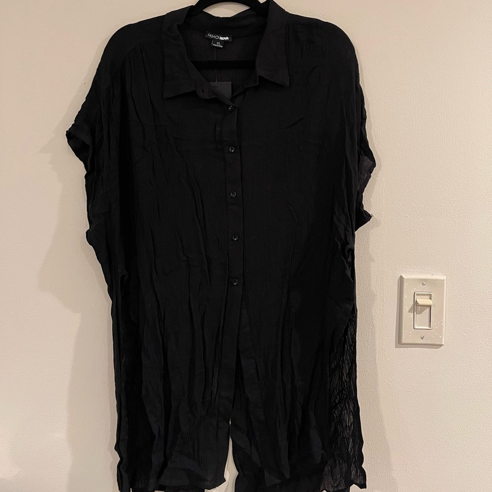New Fashion nova tie front top
